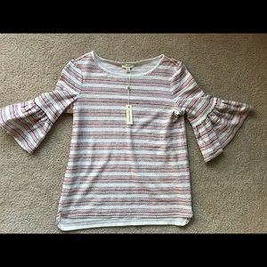 NWT Women’s Max Studio 3/4 bell sleeve top, XS